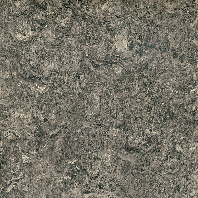 Résistance aux taches et revêtement de sol hétérogène à faible coût