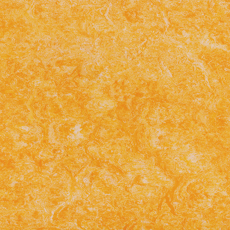 Résistance aux taches et revêtement de sol hétérogène à faible coût