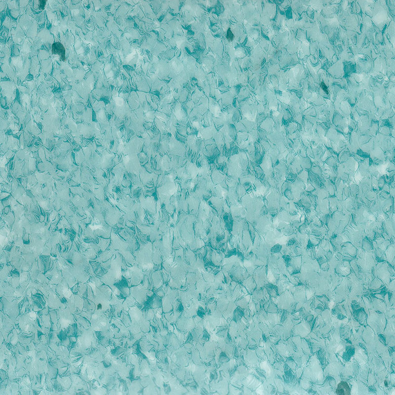 Revêtement de sol hétérogène haute durabilité et résistant aux taches